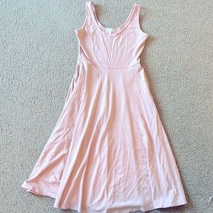 Beautiful dress made by Leith.